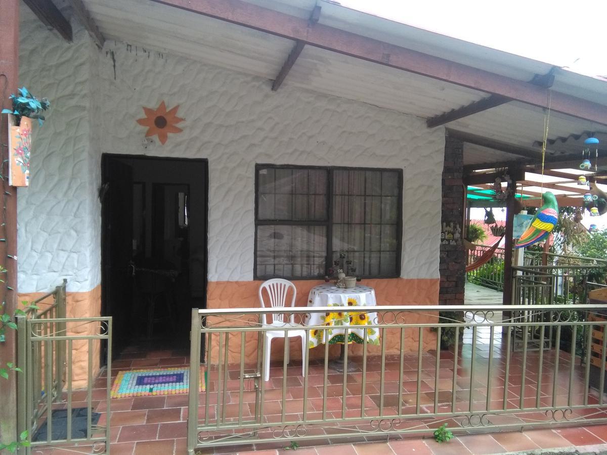 Casa Finca El Girasol Vila Guayabal de Siquima Exterior foto